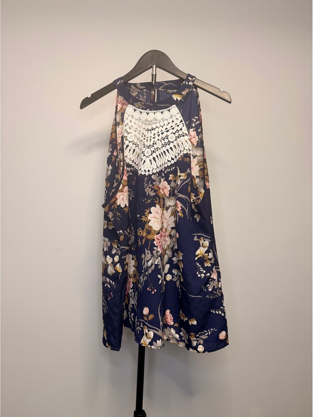 Shein Curve Navy Floral Sleeveless Dress with White Lace Detail, Size 3XL